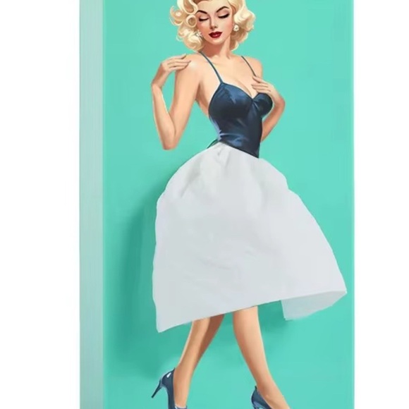 Marilyn Monroe innovated Tissue Box with Retro Design - Picture 3 of 7